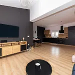 Апартаменты Fancy In Peaceful Area - *
