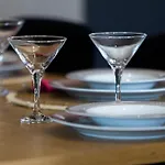 Fancy In Peaceful Area - Апартаменты