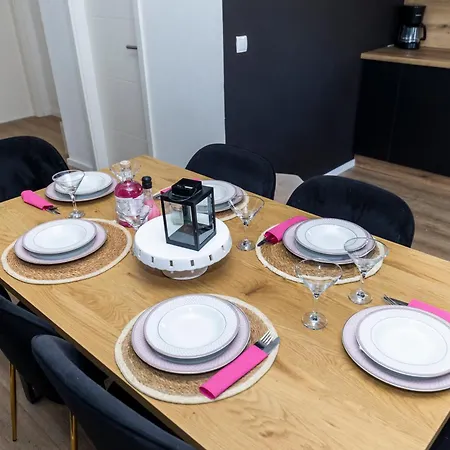 Fancy In Peaceful Area - زادار