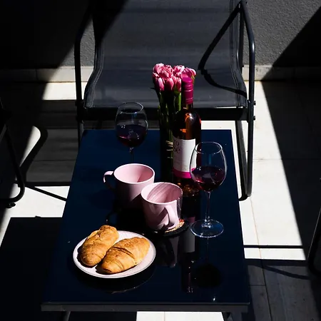 Fancy In Peaceful Area - زادار