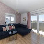 Apartmán Fancy In Peaceful Area - *