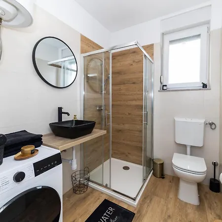Apartman Fancy In Peaceful Area -