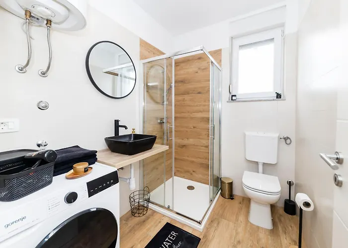 Fancy In Peaceful Area - Задар